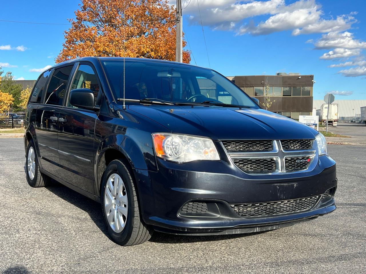 2014 Dodge Grand Caravan SE Photo4