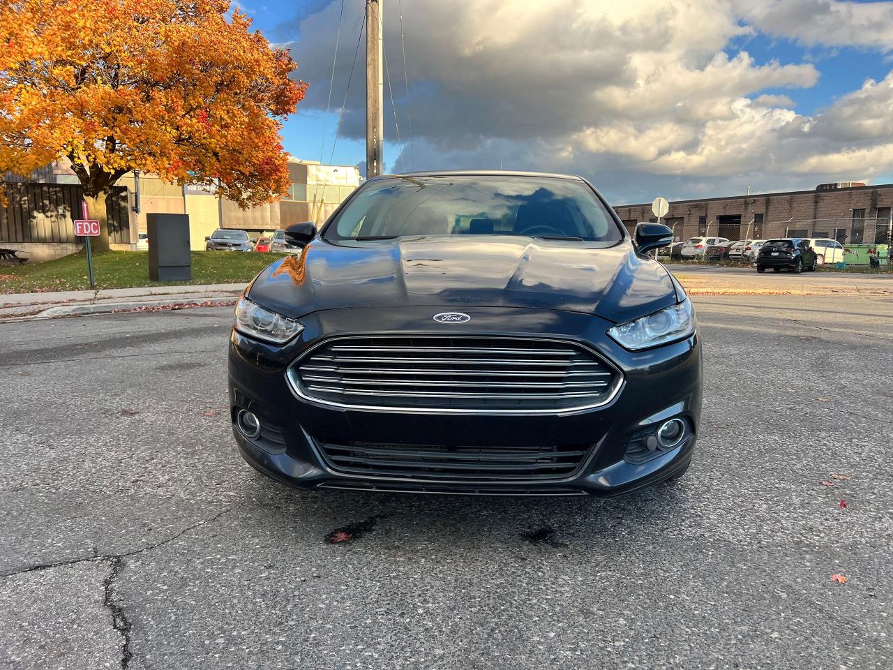 2013 Ford Fusion SE - Photo #10