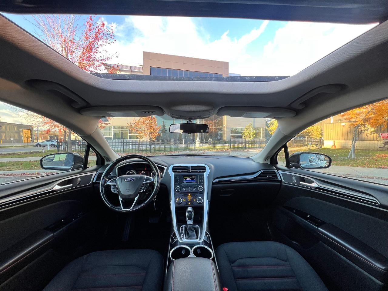 2013 Ford Fusion SE - Photo #13