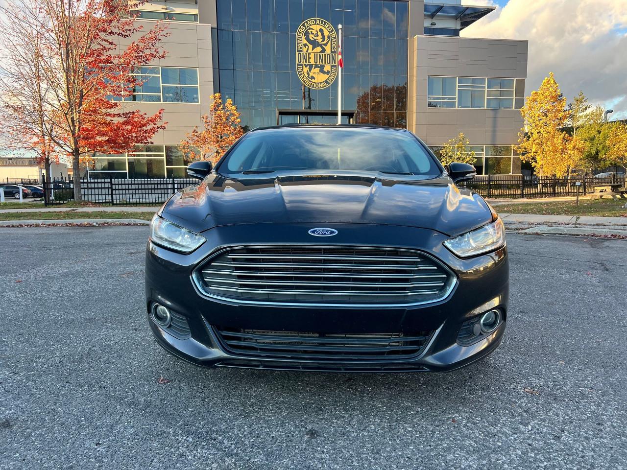 2013 Ford Fusion SE - Photo #22