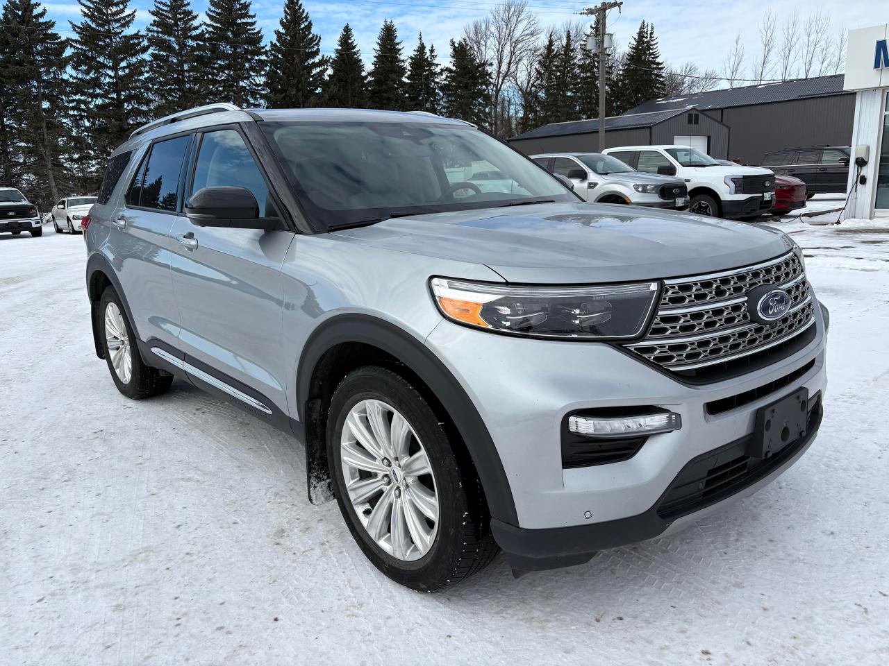 2020 Ford Explorer Limited 4WD Photo3