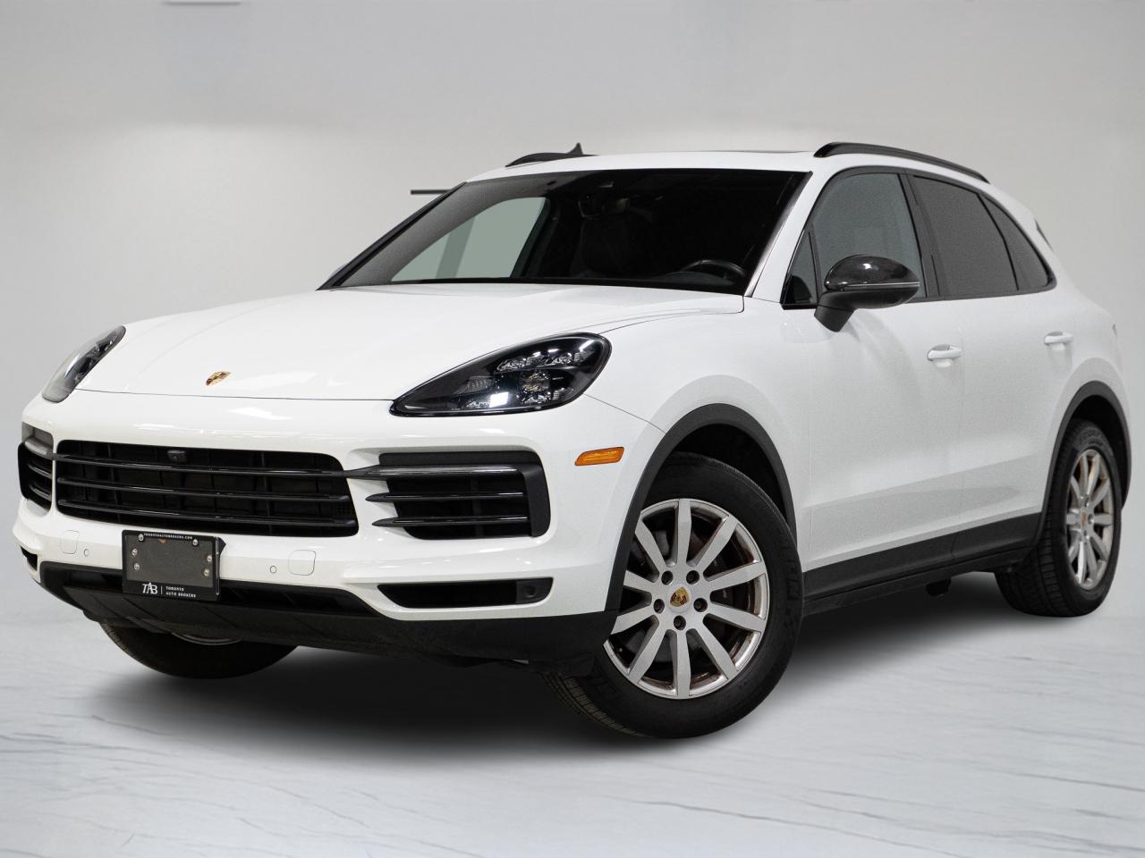 2020 Porsche Cayenne PREMIUM PLUS PKG | PANO | CARBON TRIM Photo2