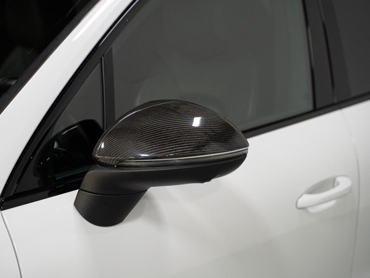 2020 Porsche Cayenne PREMIUM PLUS PKG | PANO | CARBON TRIM Photo