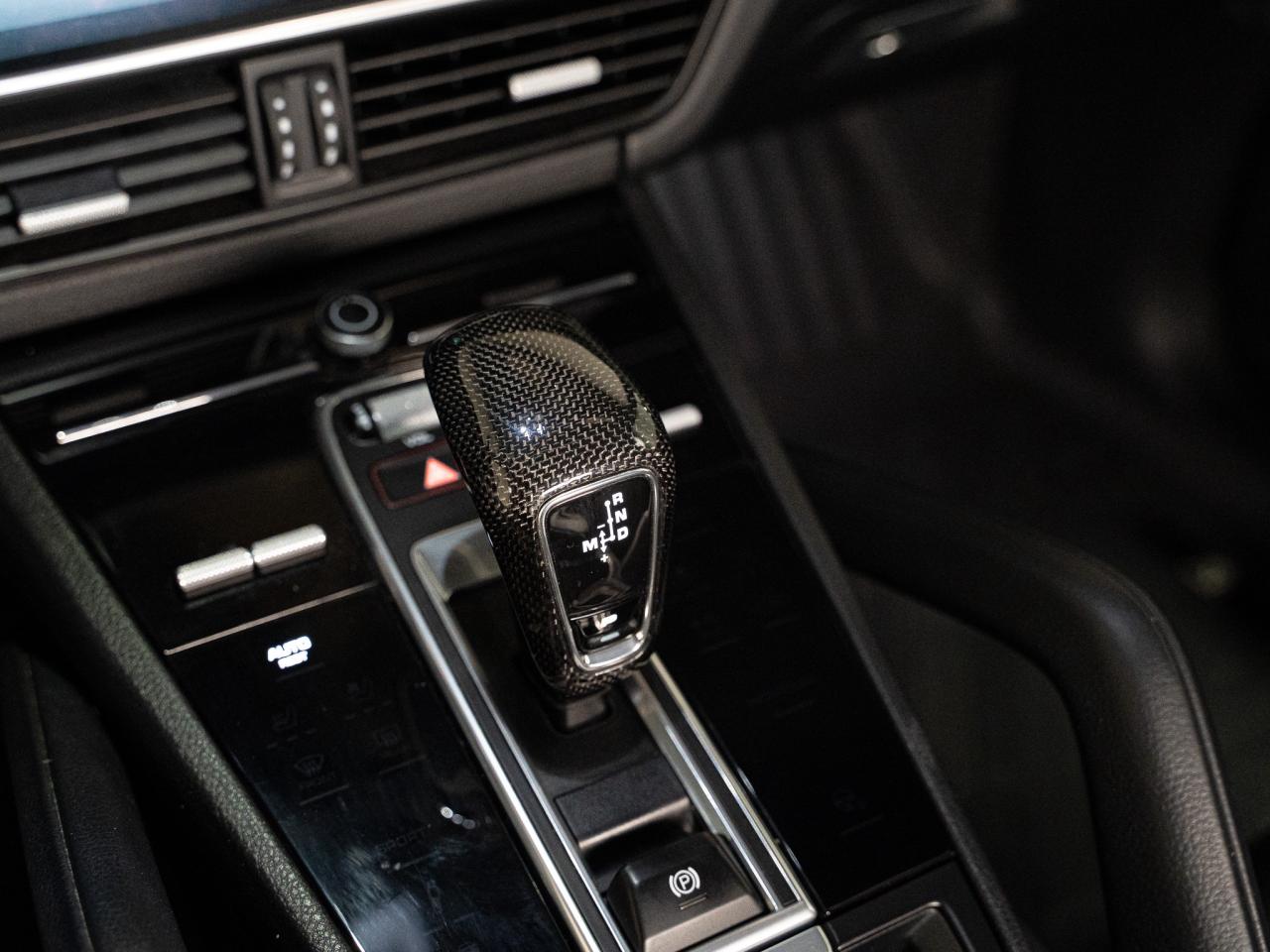 2020 Porsche Cayenne PREMIUM PLUS PKG | PANO | CARBON TRIM Photo