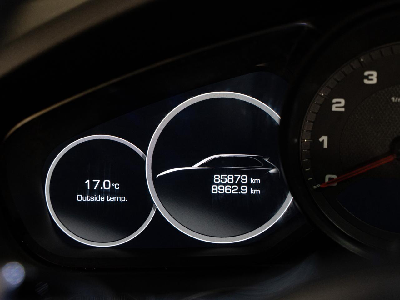 2020 Porsche Cayenne PREMIUM PLUS PKG | PANO | CARBON TRIM Photo