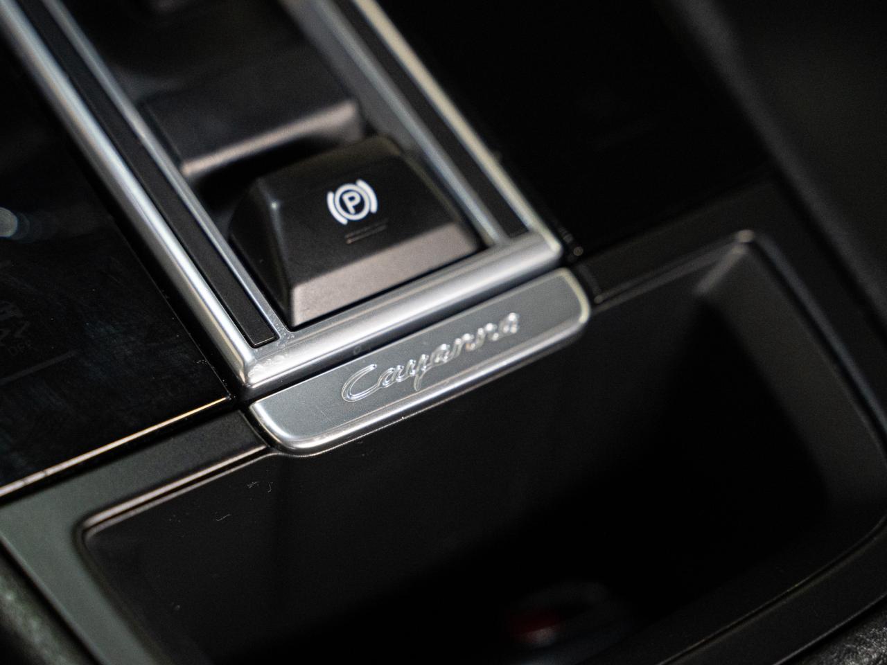 2020 Porsche Cayenne PREMIUM PLUS PKG | PANO | CARBON TRIM Photo