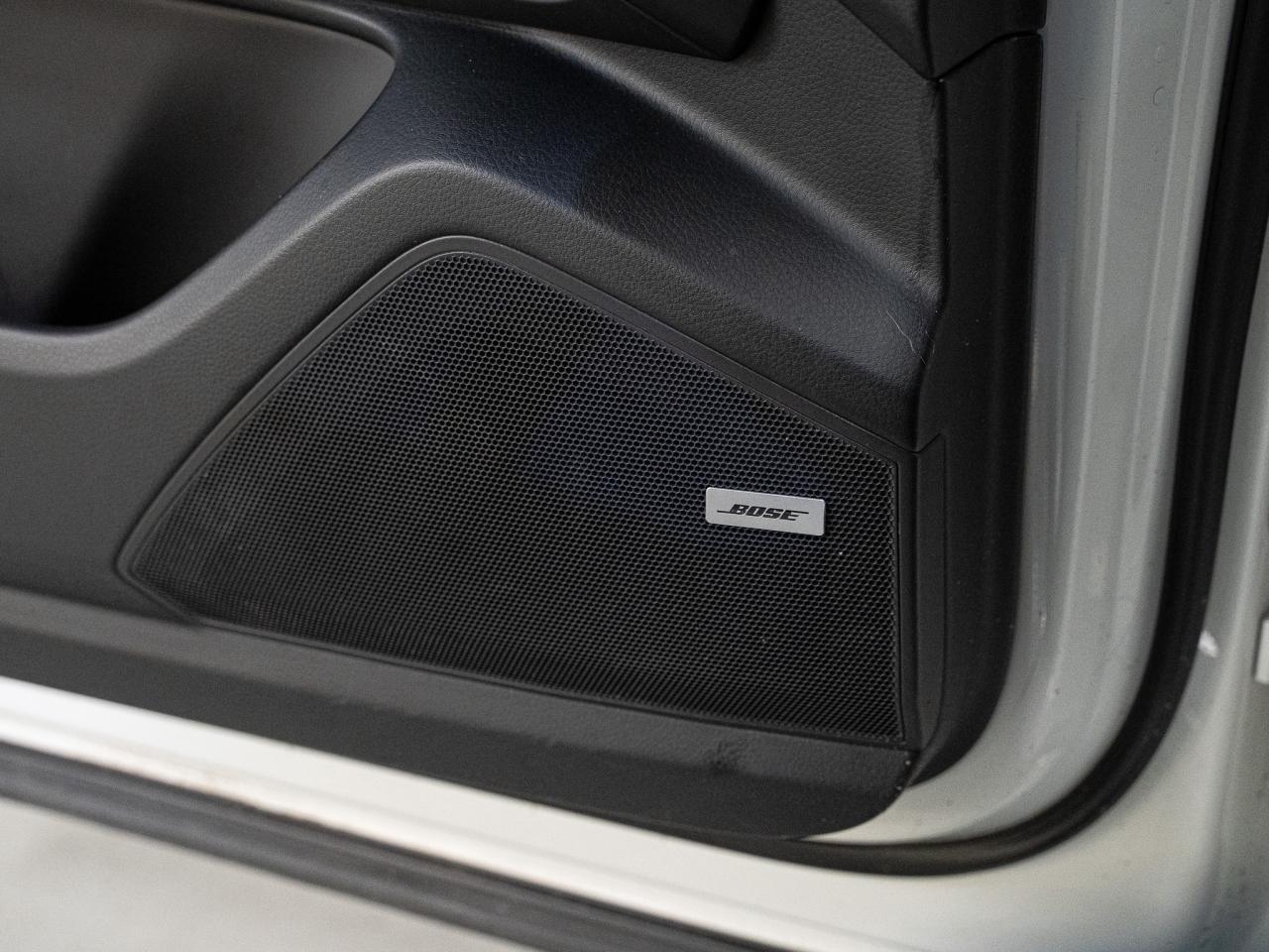 2020 Porsche Cayenne PREMIUM PLUS PKG | PANO | CARBON TRIM Photo