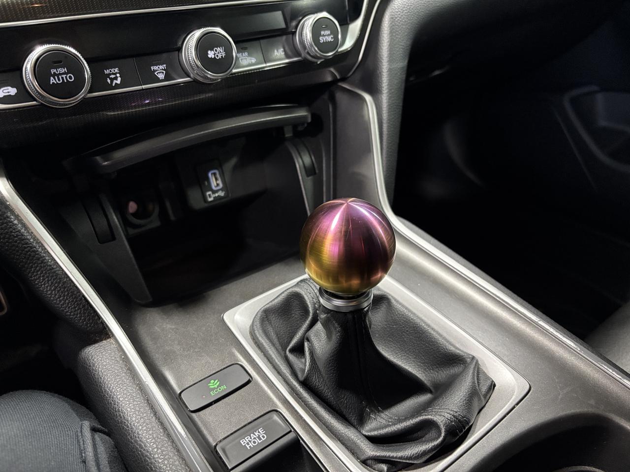 2019 Honda Accord Sedan Sport|MANUAL|LEATHER|SUNROOF|BLINDSPOTCAM|ALLOYS|+ - Photo #16