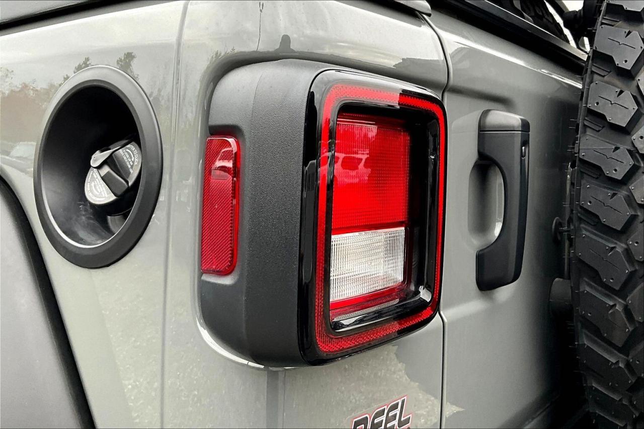 2023 Jeep Wrangler Willys 4Dr | Alpine | 8.4" NAV | 4X4 Photo