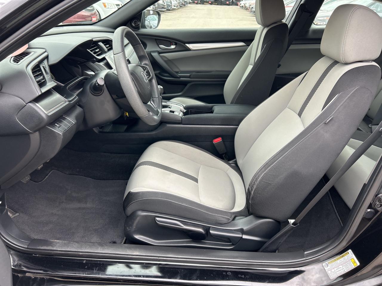 2018 Honda Civic COUPE LX, 6 SPEED MANUAL, CLEAN CARFAX, BACK UP CAM! - Photo #13