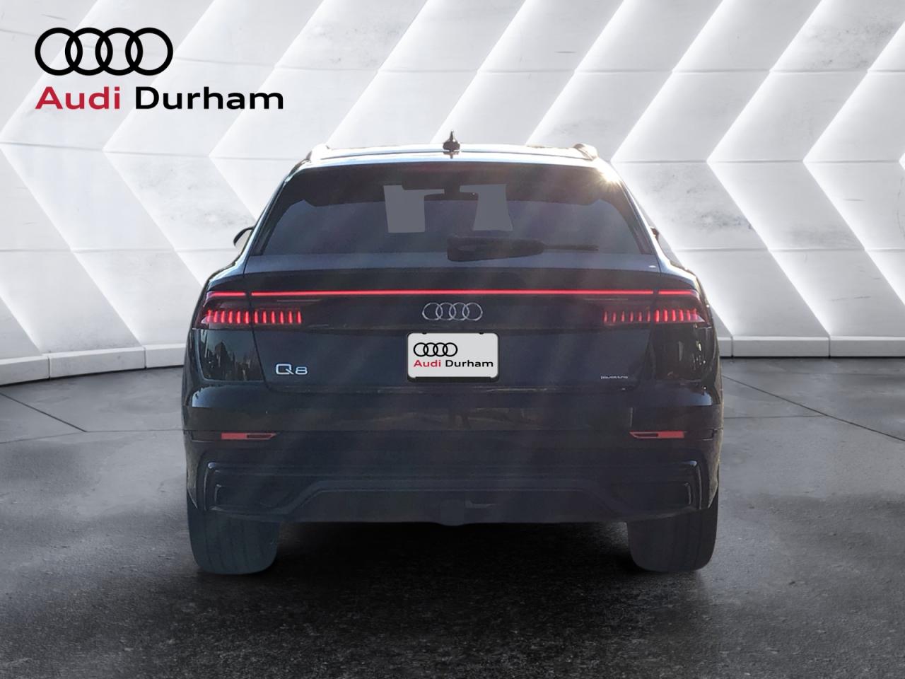 2023 Audi Q8 3.0T Technik + Blk Optics Pkg | 22" Wheels | Hitch Photo3