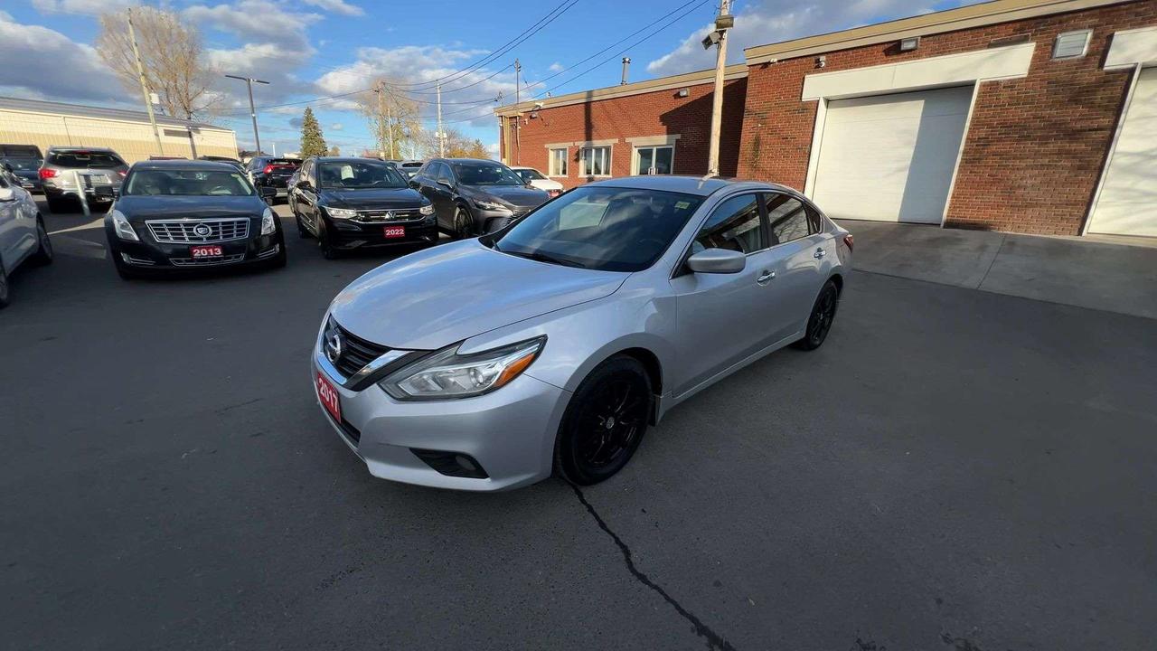2017 Nissan Altima SV | LOW KMS! | HTD SEATS | REMOTE START | A/C Photo