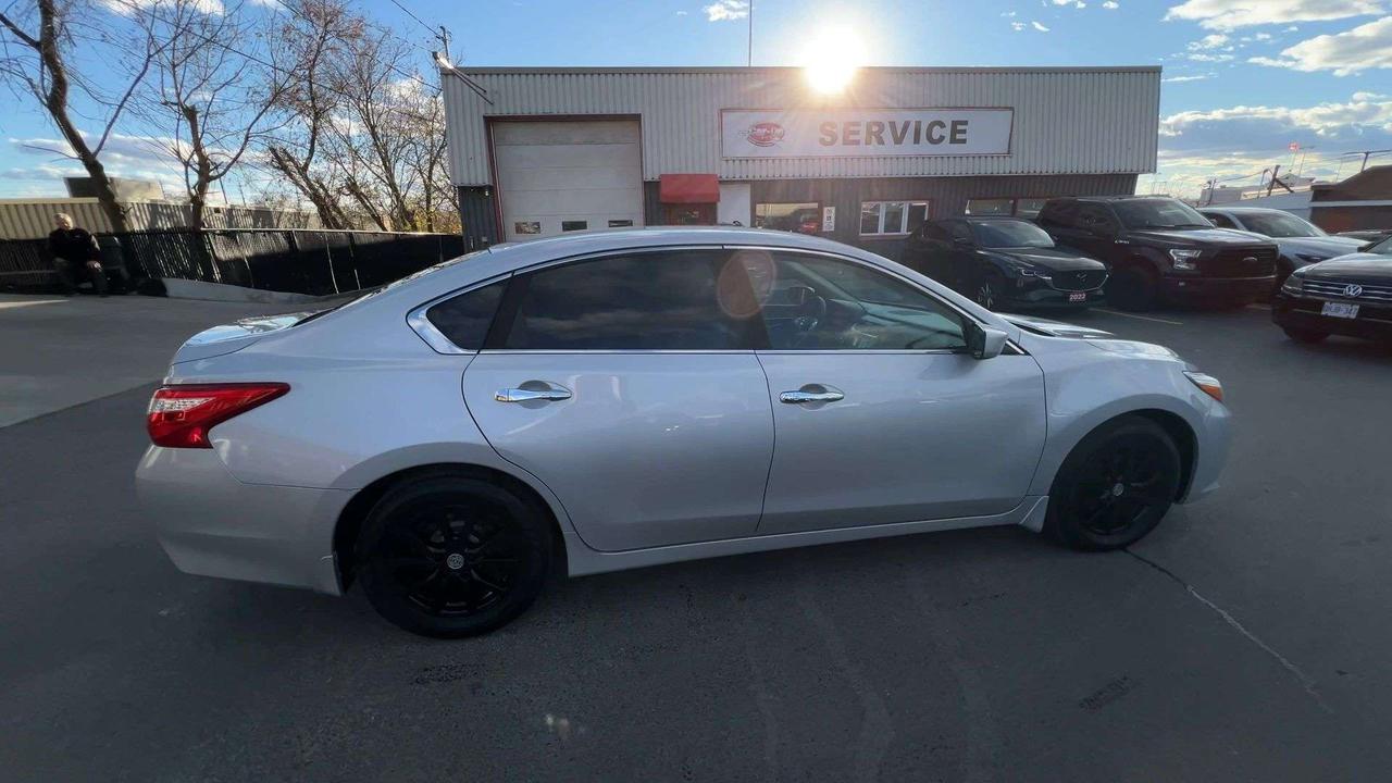 2017 Nissan Altima SV | LOW KMS! | HTD SEATS | REMOTE START | A/C Photo