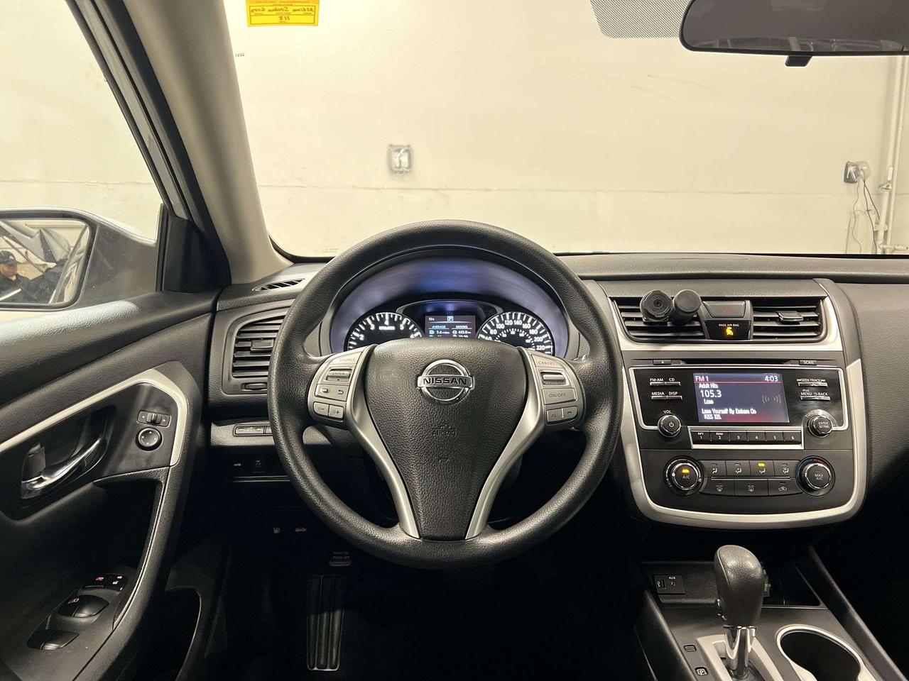 2017 Nissan Altima SV | LOW KMS! | HTD SEATS | REMOTE START | A/C Photo