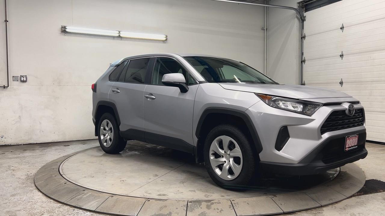 2023 Toyota RAV4 AWD | HEATED SEATS | CARPLAY | ADAPT. CRUISE | A/C Photo