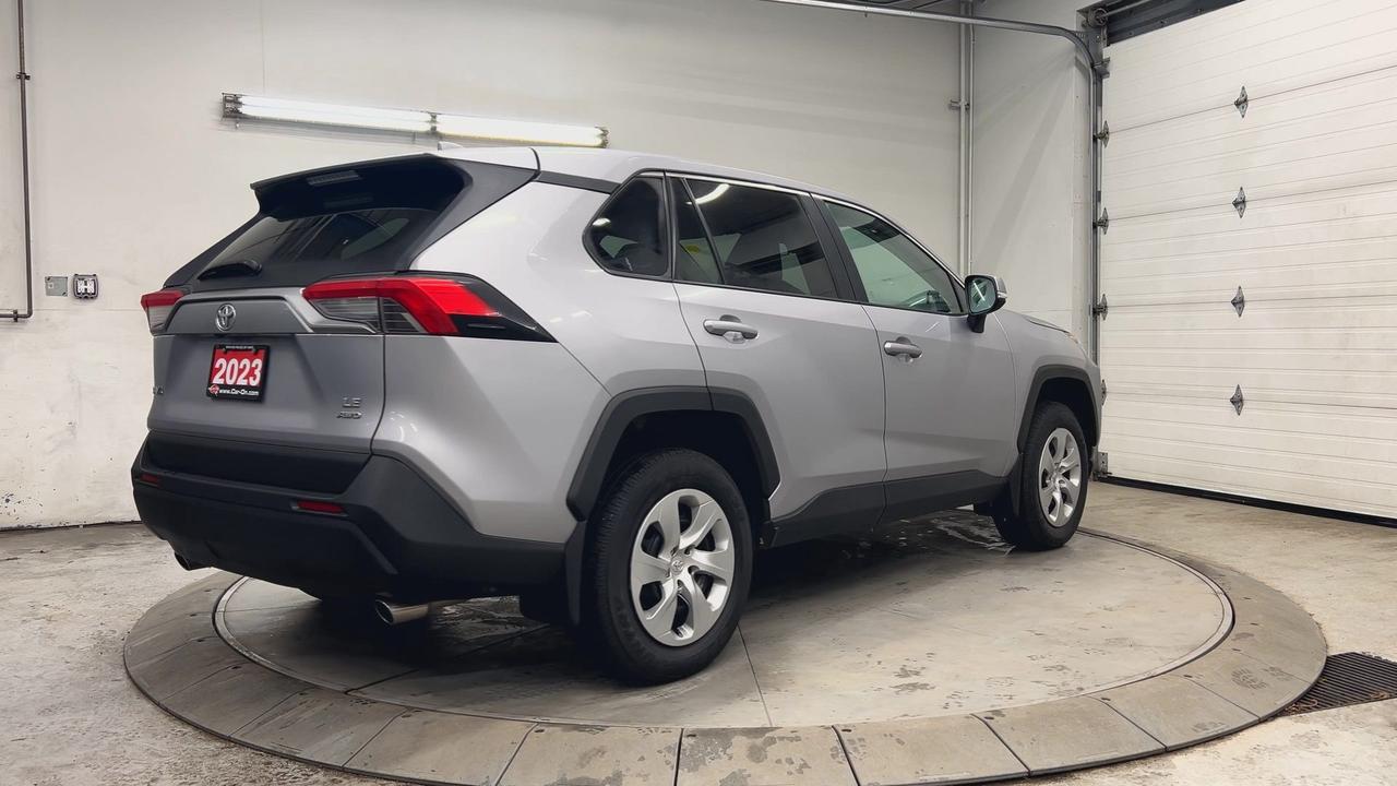2023 Toyota RAV4 AWD | HEATED SEATS | CARPLAY | ADAPT. CRUISE | A/C Photo