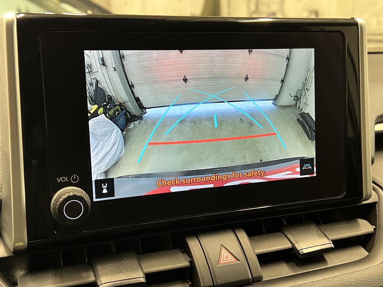 2023 Toyota RAV4 AWD | HEATED SEATS | CARPLAY | ADAPT. CRUISE | A/C Photo