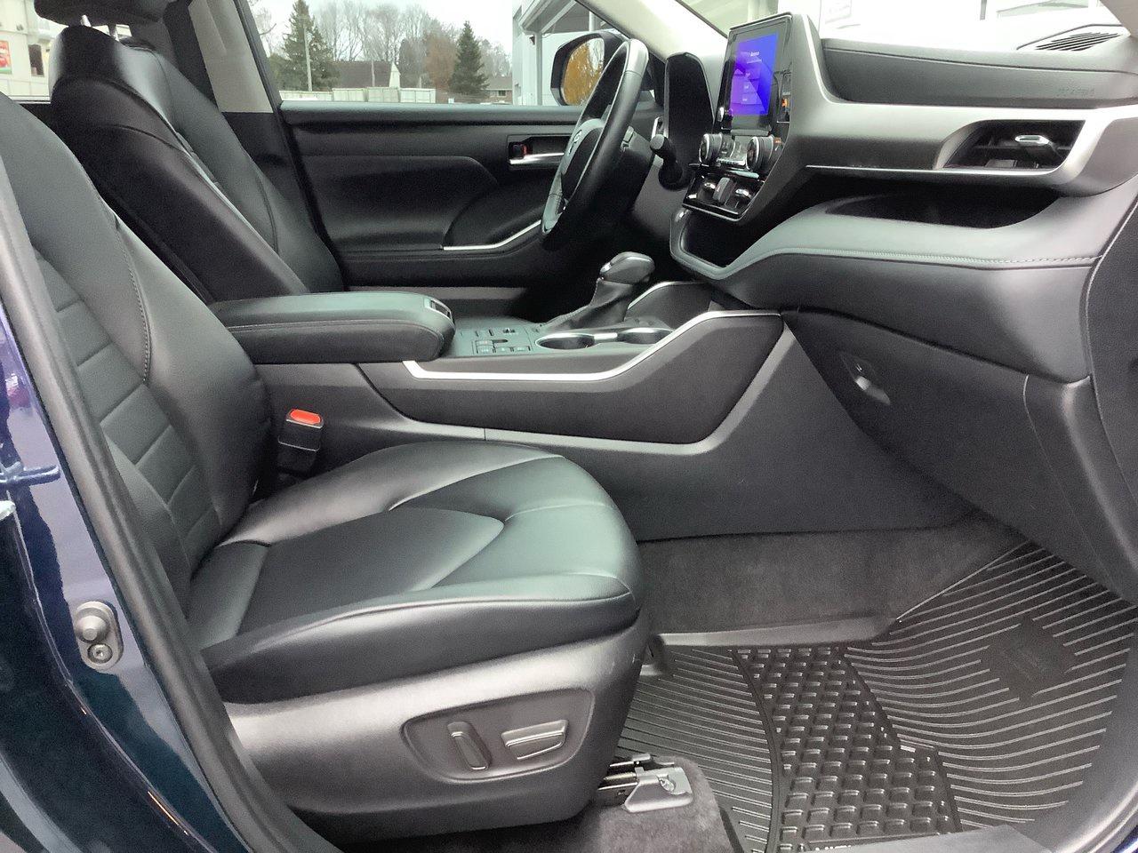 2023 Toyota Highlander  Photo