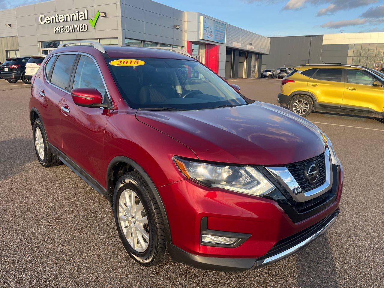 Used 2018 Nissan Rogue SV AWD for sale in Charlottetown, PE