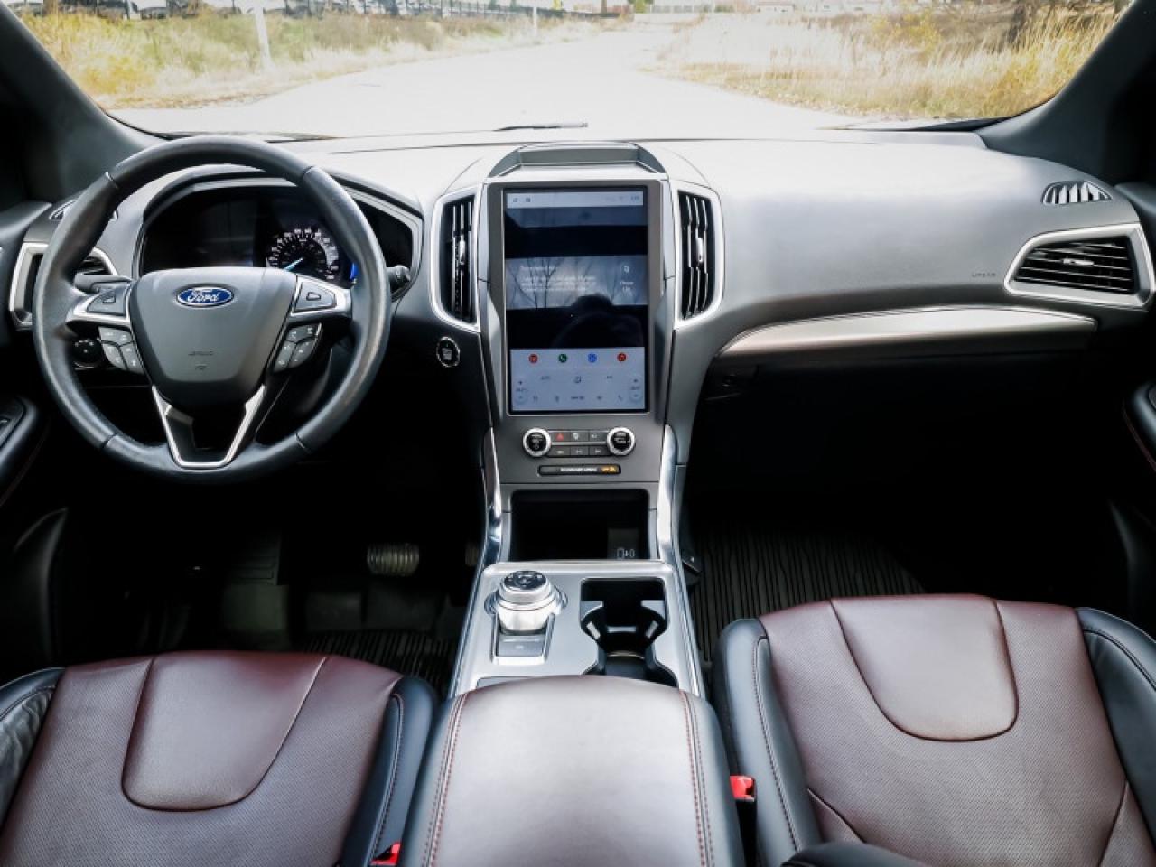 2022 Ford Edge Titanium  - $149 B/W Photo