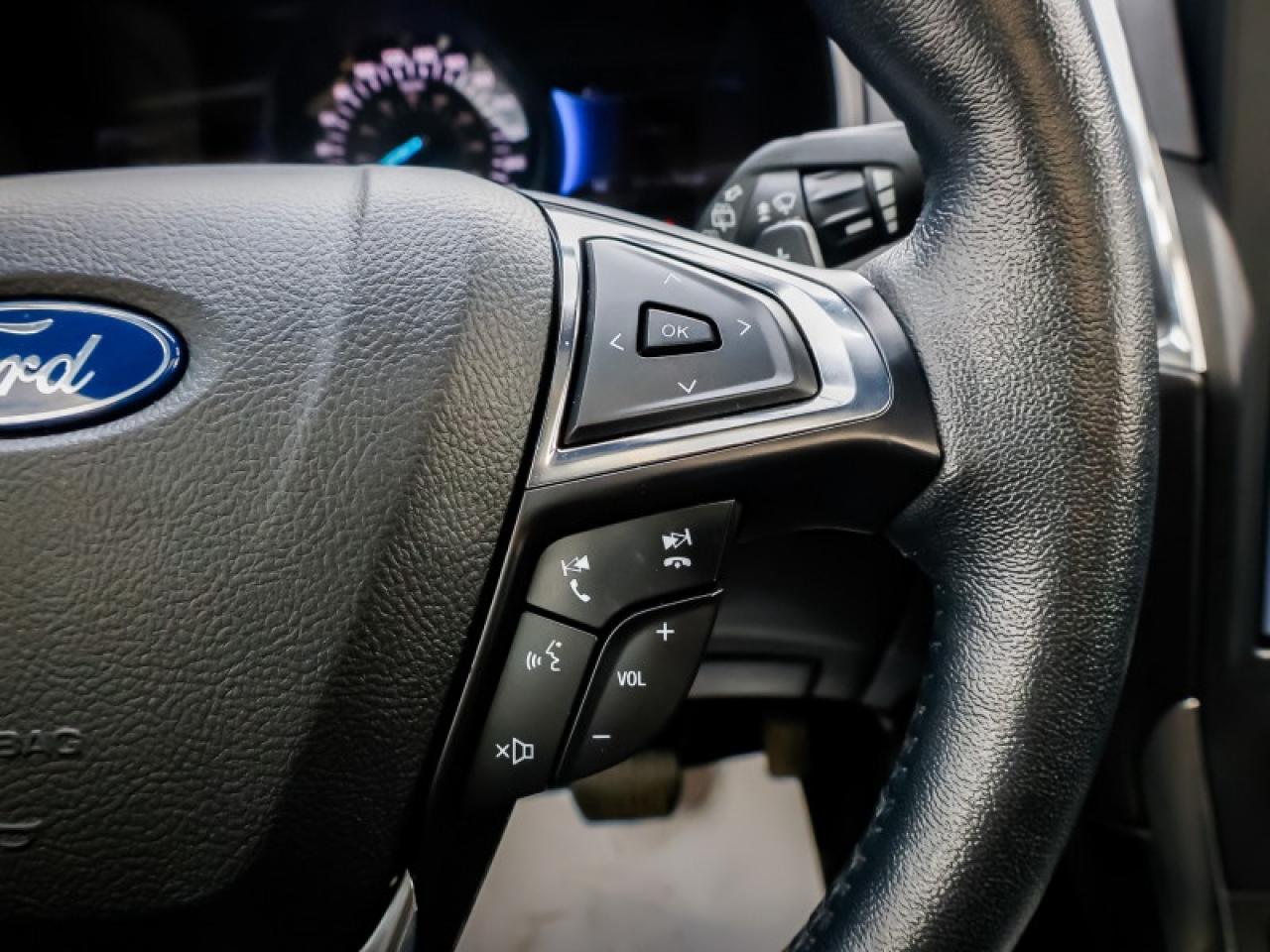 2022 Ford Edge Titanium  - $149 B/W Photo