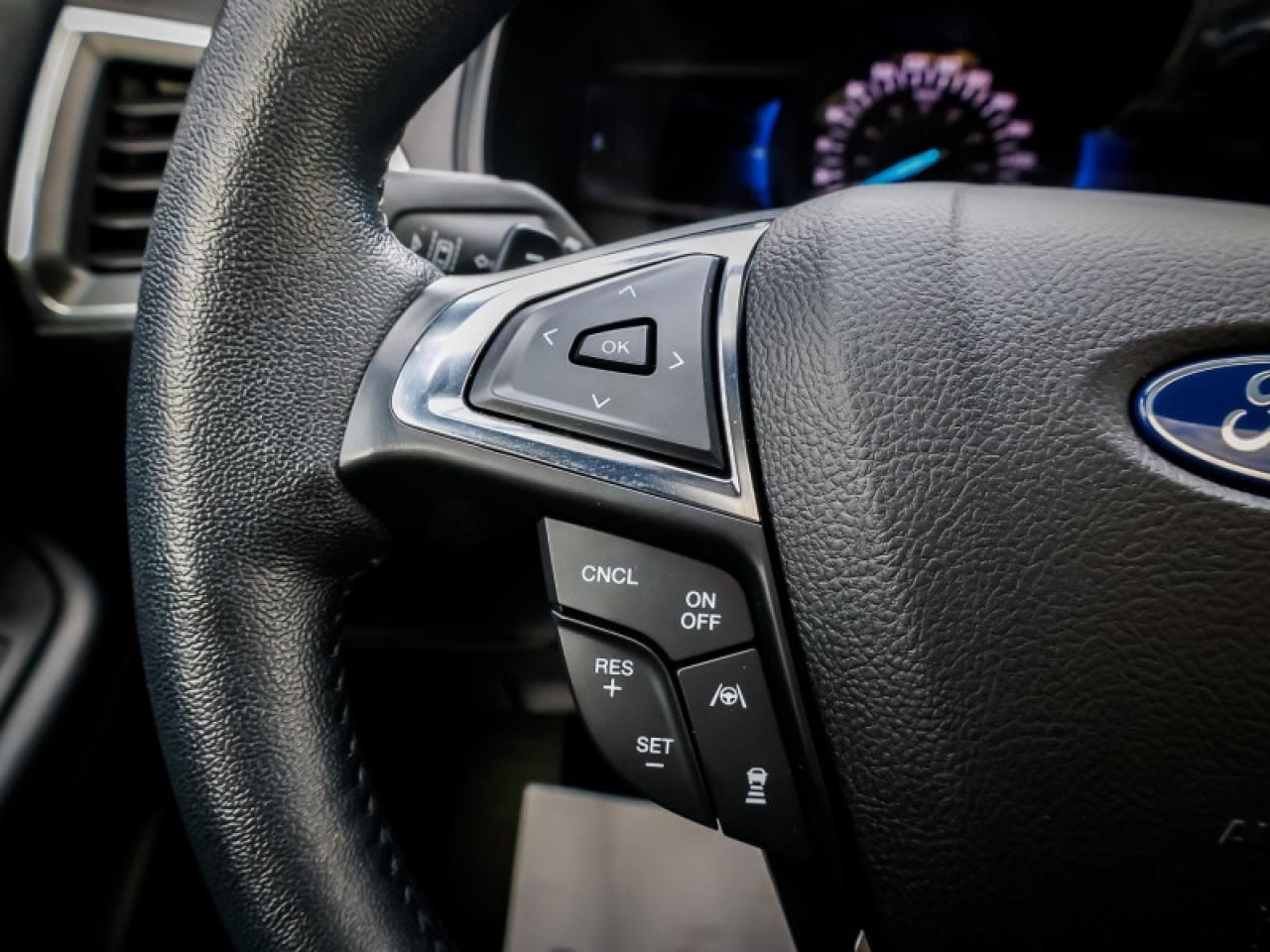 2022 Ford Edge Titanium  - $149 B/W Photo