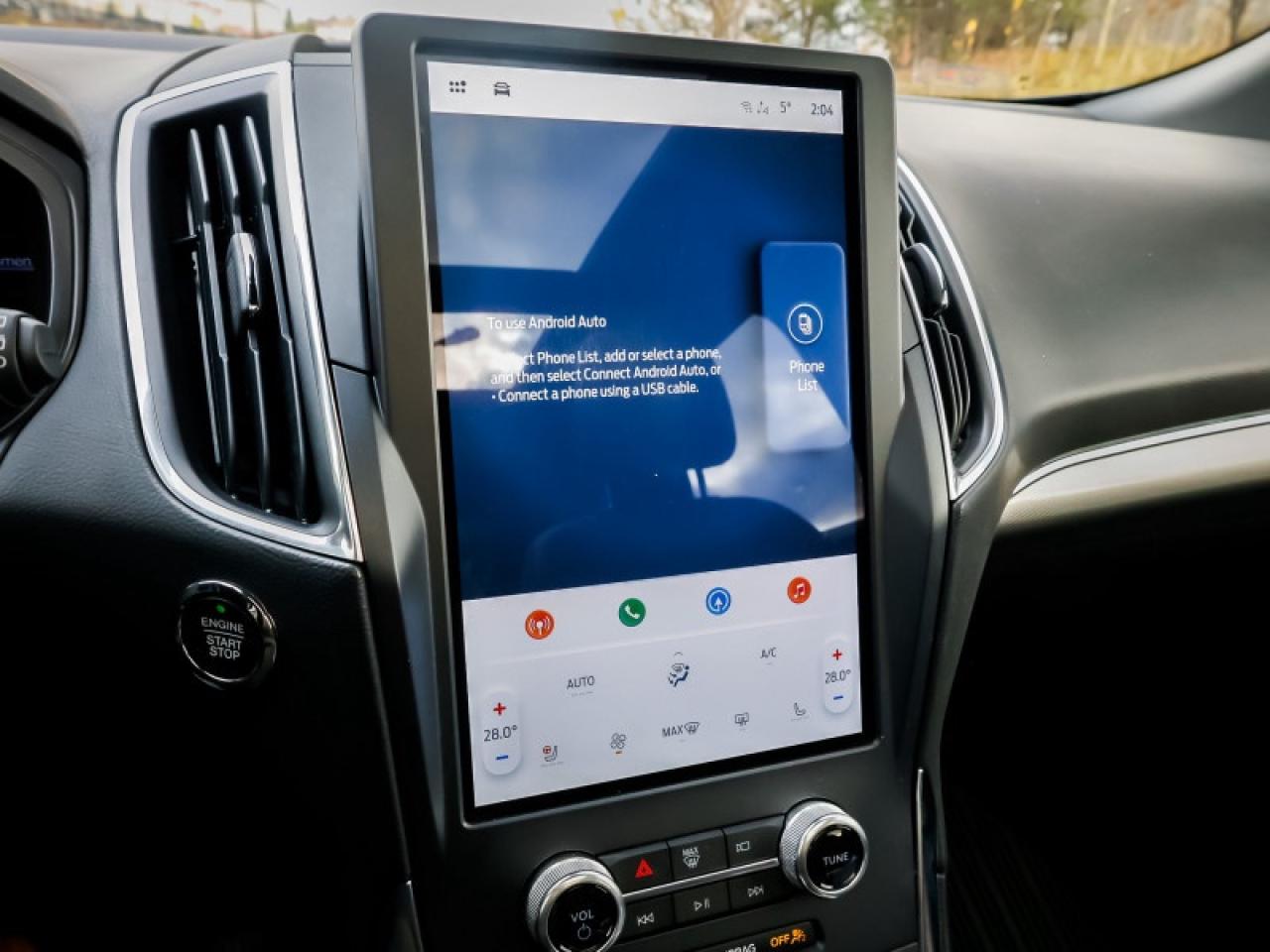 2022 Ford Edge Titanium  - $149 B/W Photo