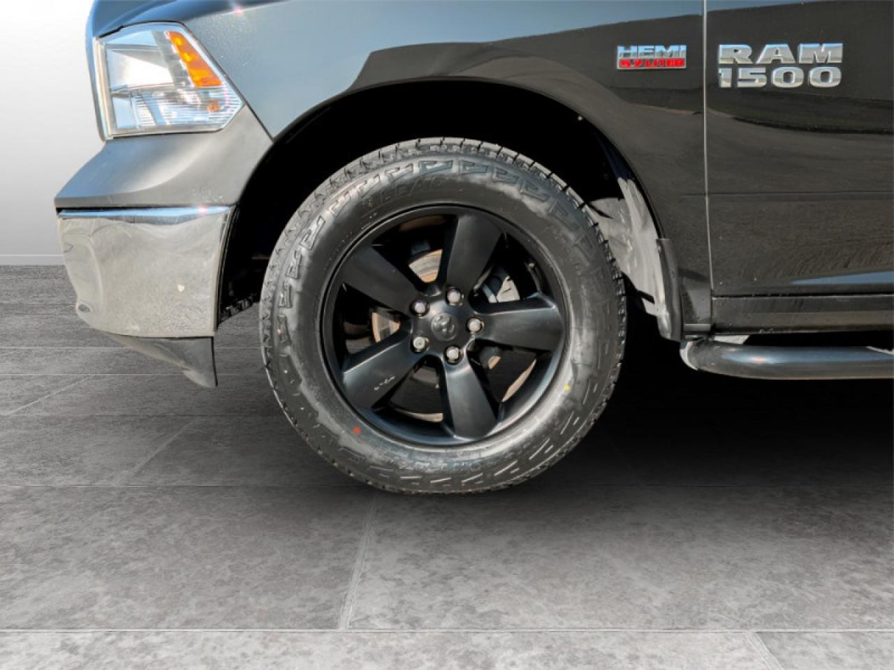 2017 RAM 1500 SXT  **VERY LOW KMS - SXT APP. GROUP** Photo