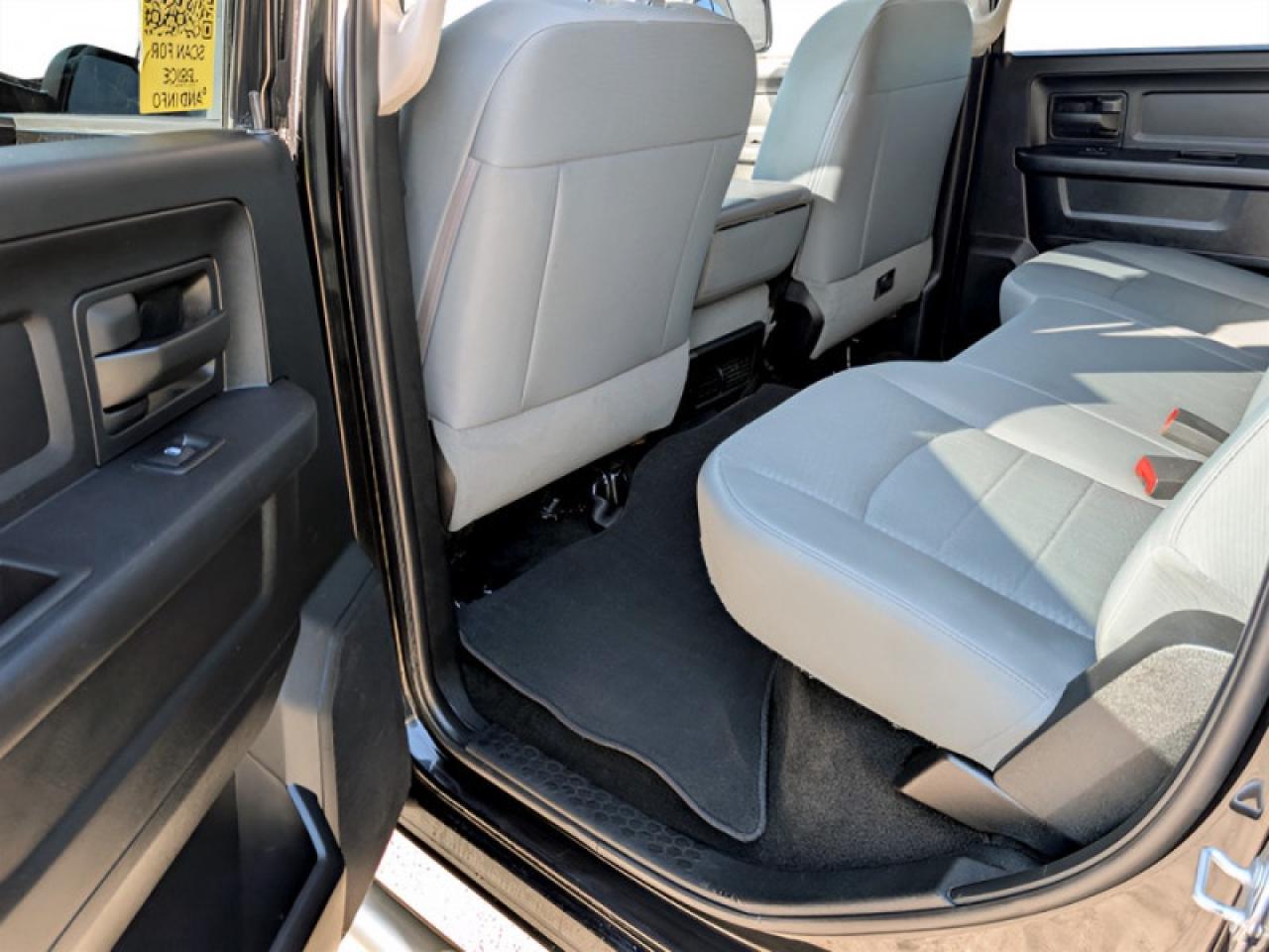 2017 RAM 1500 SXT  **VERY LOW KMS - SXT APP. GROUP** Photo