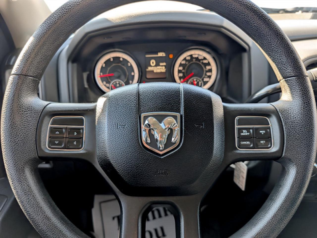 2017 RAM 1500 SXT  **VERY LOW KMS - SXT APP. GROUP** Photo