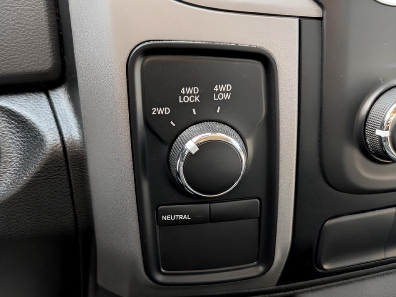 2017 RAM 1500 SXT  **VERY LOW KMS - SXT APP. GROUP** Photo