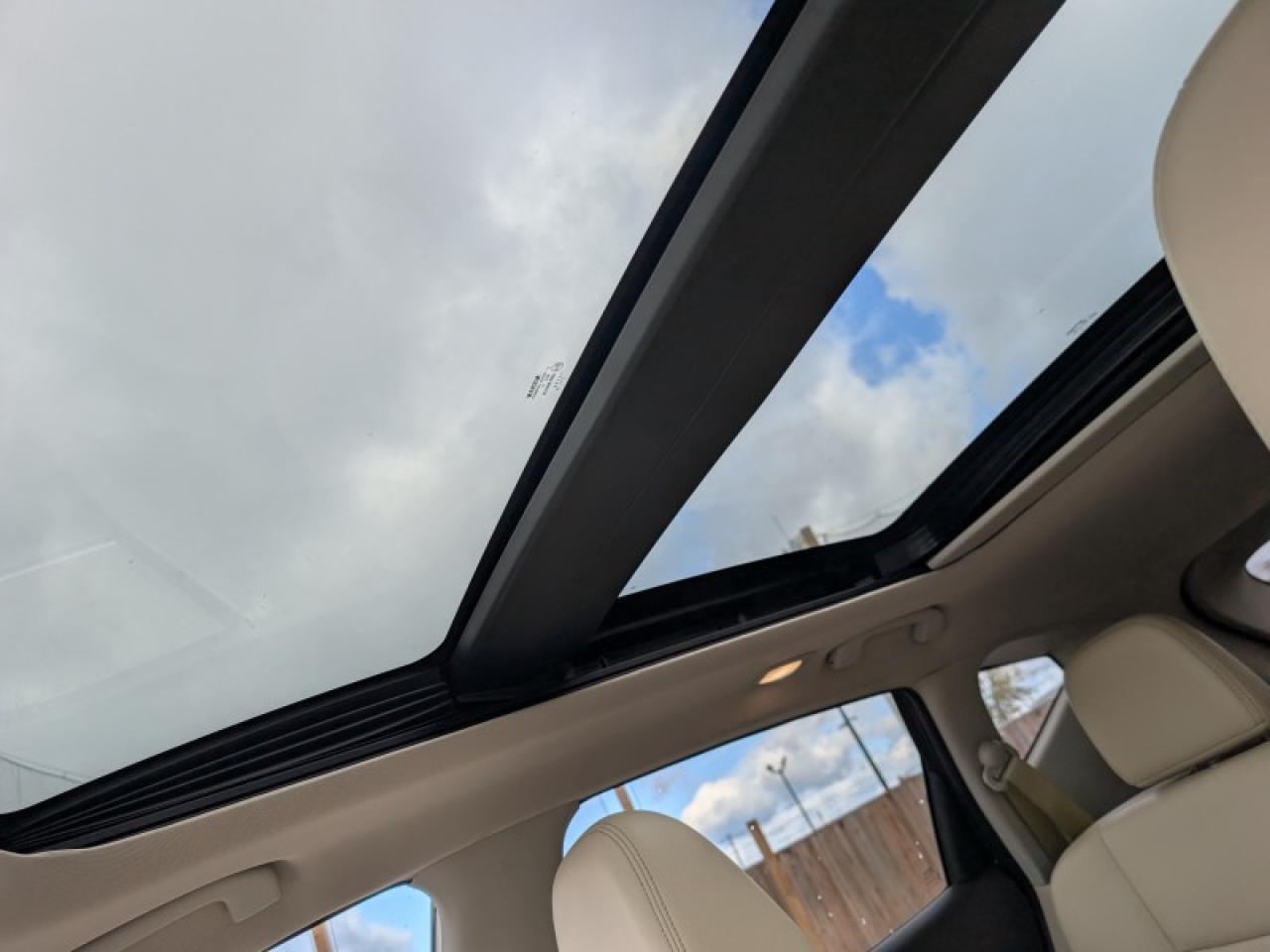 2018 Nissan Murano AWD PLATINUM Photo