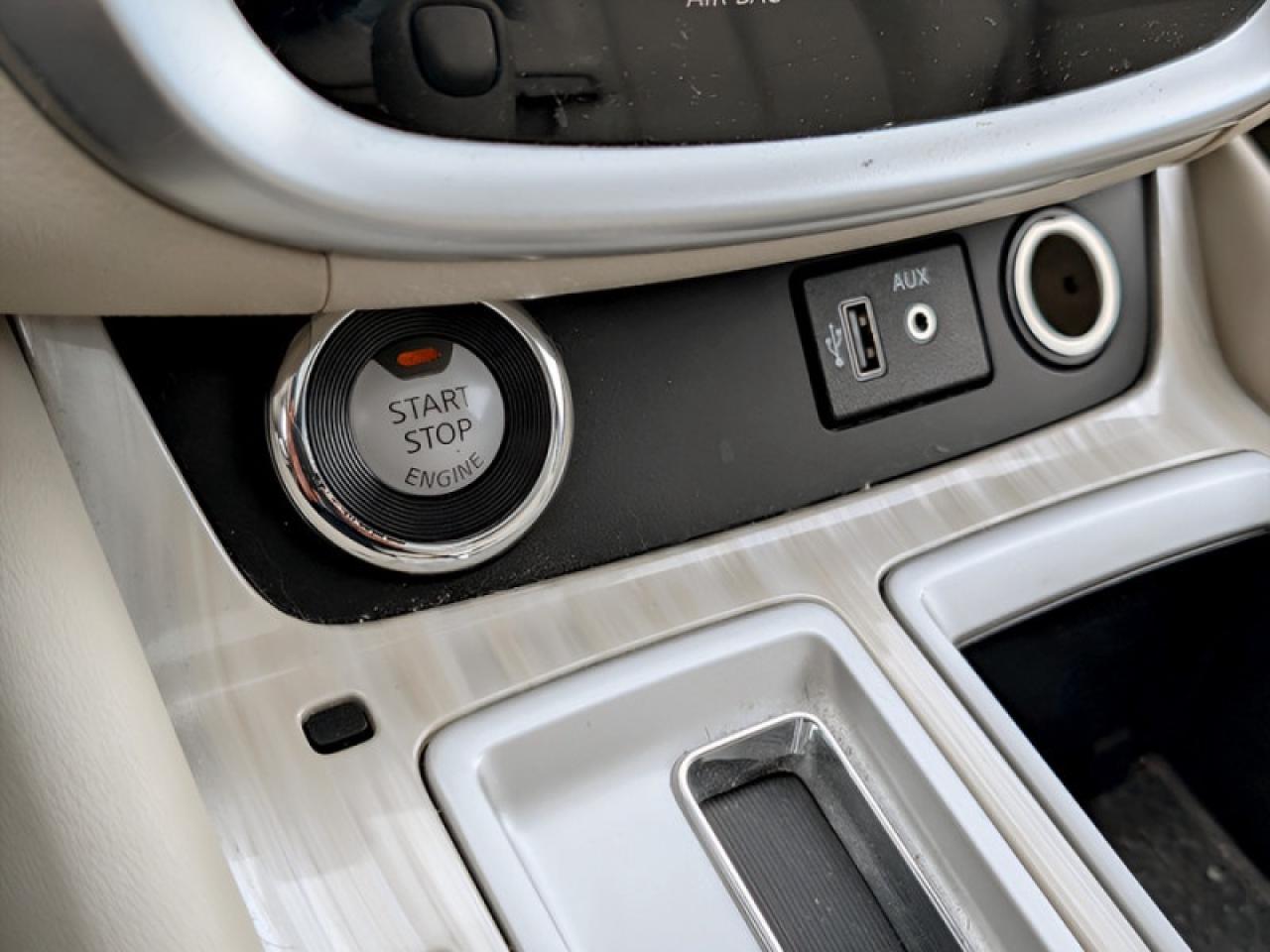 2018 Nissan Murano AWD Platinum  **LOW KMS - PANO ROOF** Photo