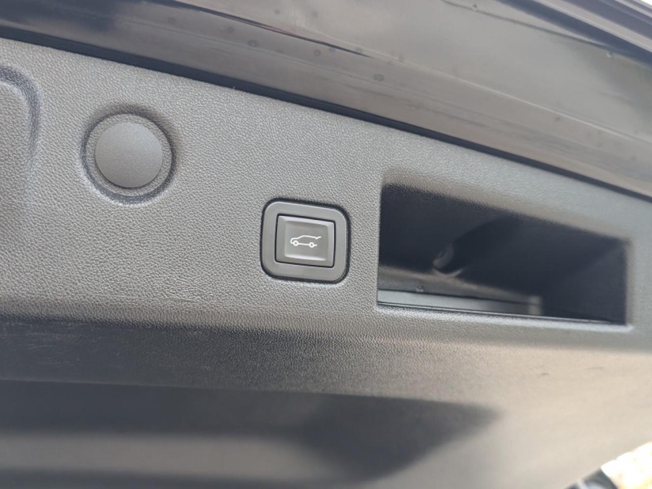 2019 Chevrolet Equinox Premier 2LZ  **PANO SUNROOF** Photo