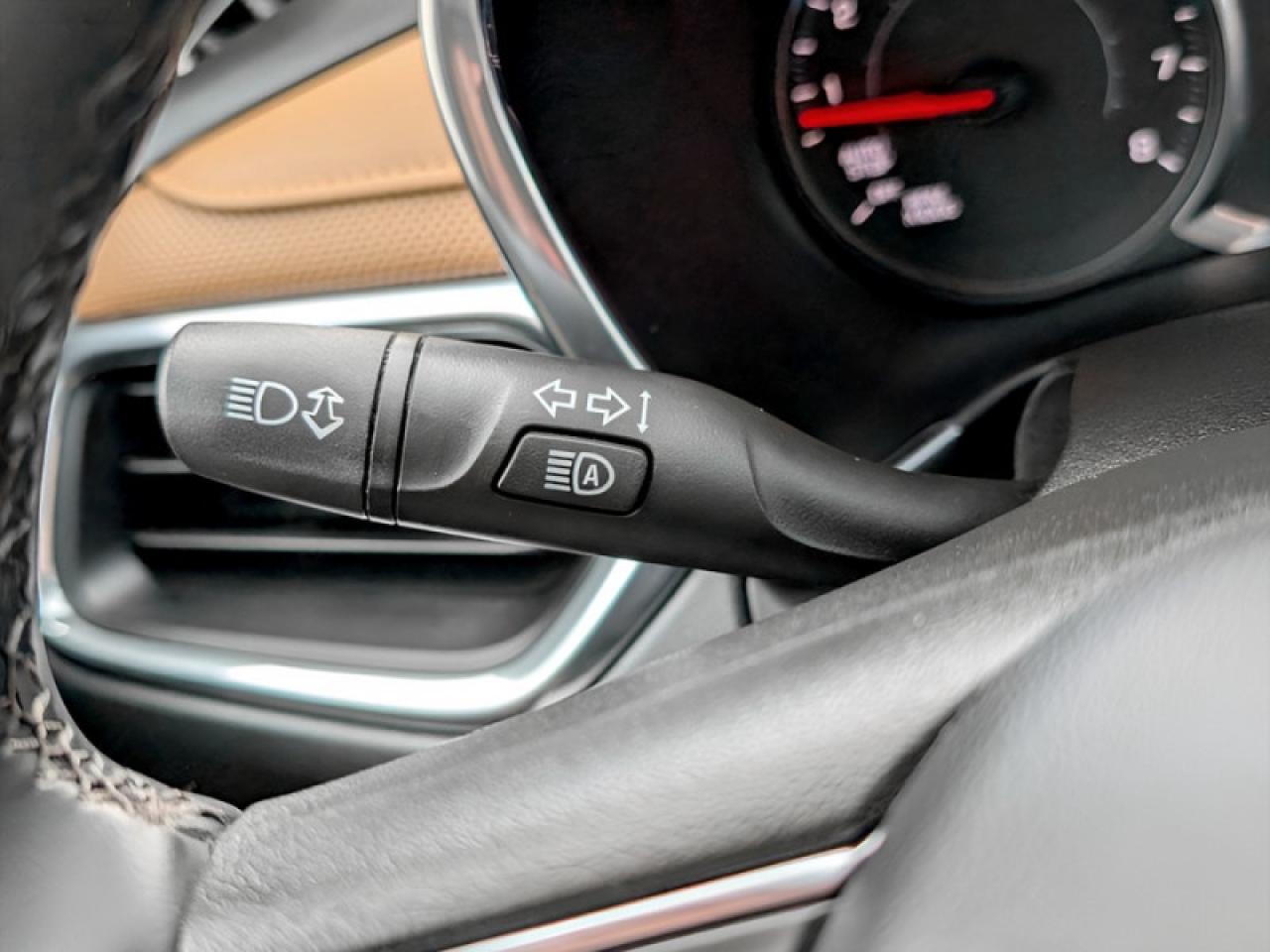 2019 Chevrolet Equinox Premier 2LZ  **PANO SUNROOF** Photo