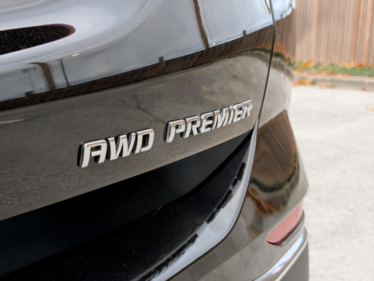 2019 Chevrolet Equinox Premier 2LZ  **PANO SUNROOF** Photo