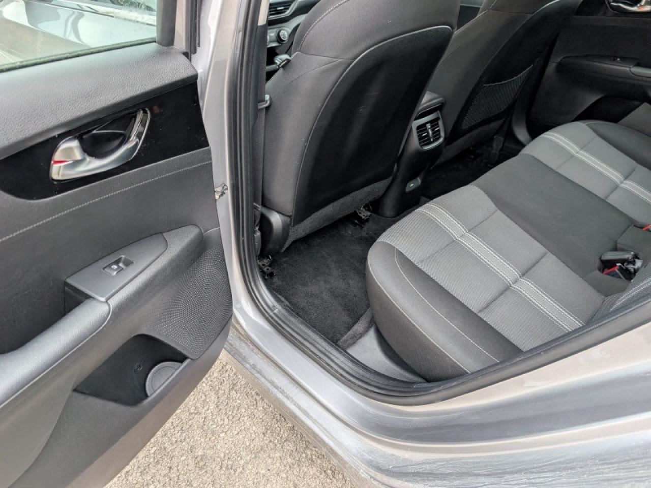 2023 Kia Forte EX  **APPLE CP -  HEATED SW** Photo