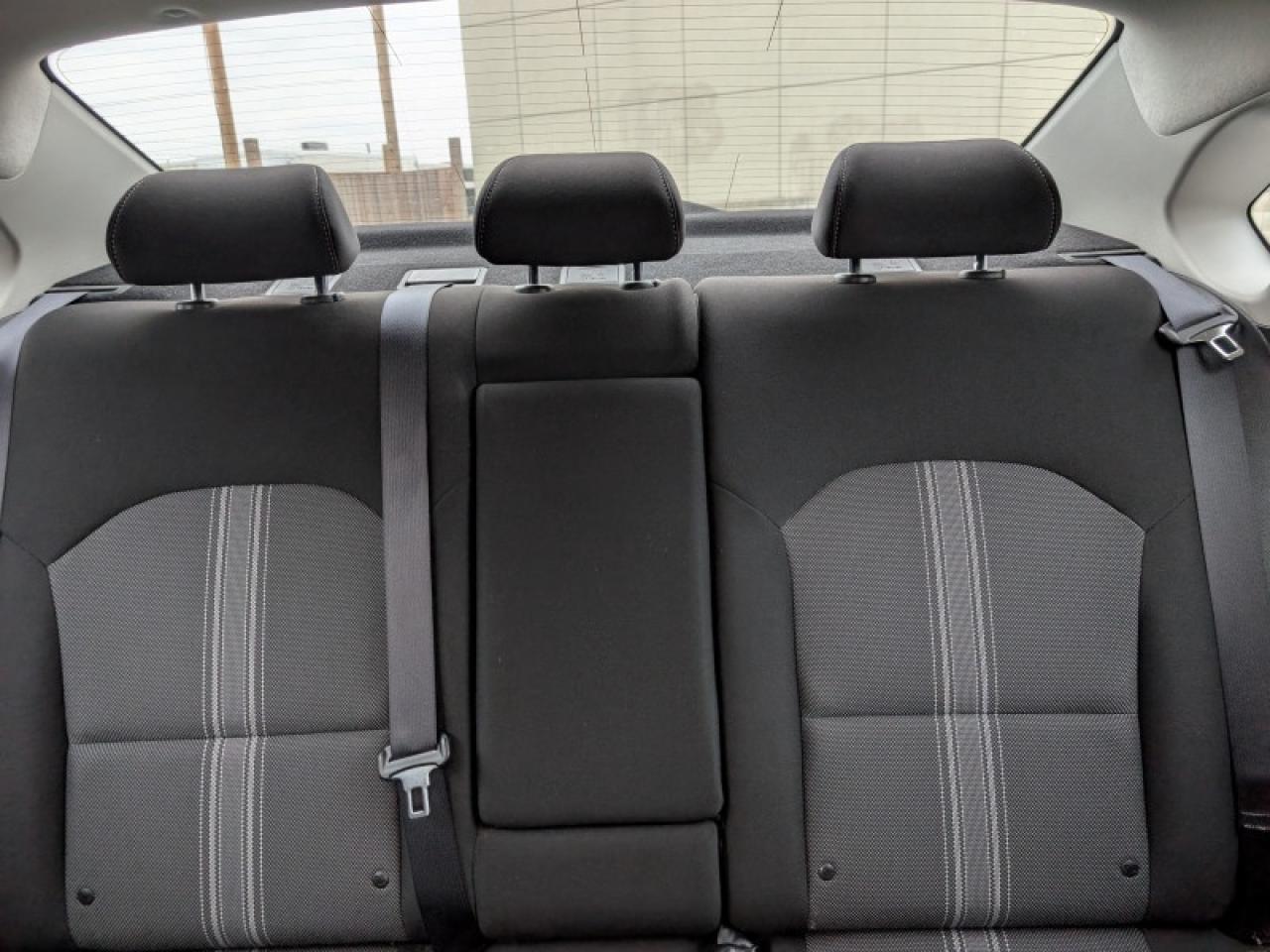 2023 Kia Forte EX  **APPLE CP -  HEATED SW** Photo