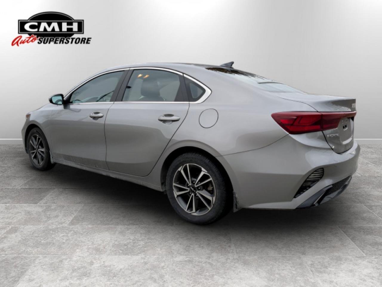 2023 Kia Forte EX  **APPLE CP -  HEATED SW** Photo