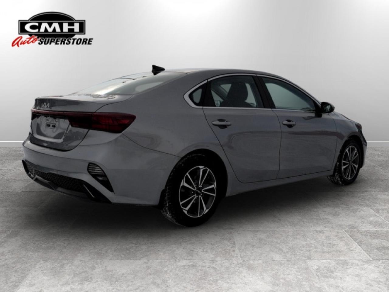 2023 Kia Forte EX  **APPLE CP -  HEATED SW** Photo