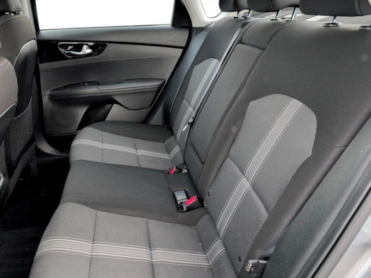 2023 Kia Forte EX  **APPLE CP -  HEATED SW** Photo