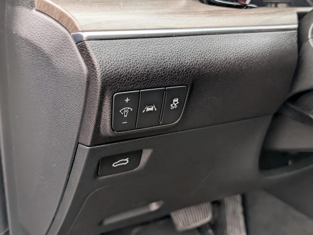 2021 Kia K5 EX  **LOW KMS - PANO ROOF** Photo