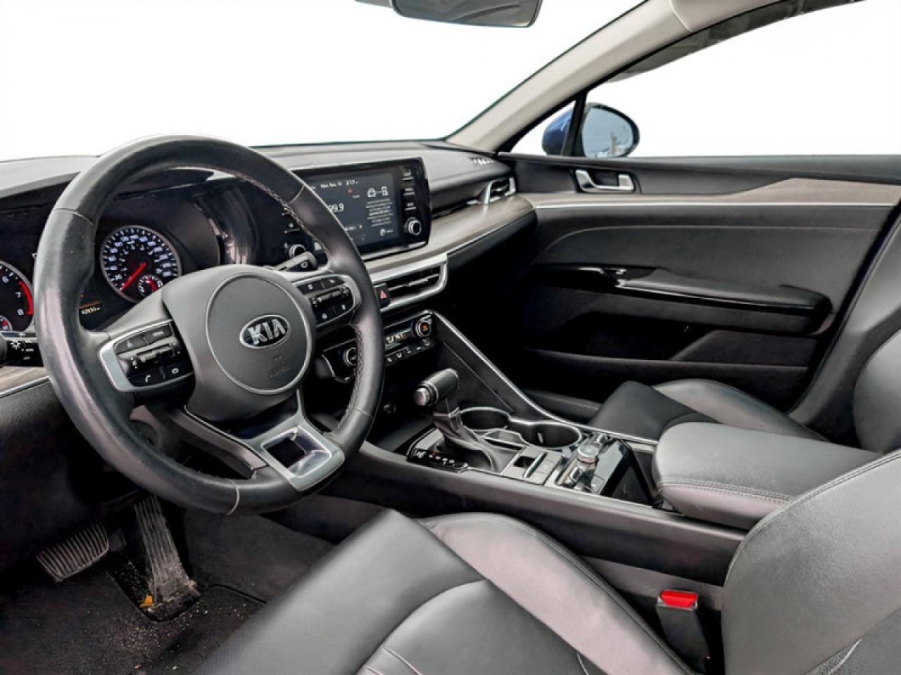 2021 Kia K5 EX  **LOW KMS - PANO ROOF** Photo