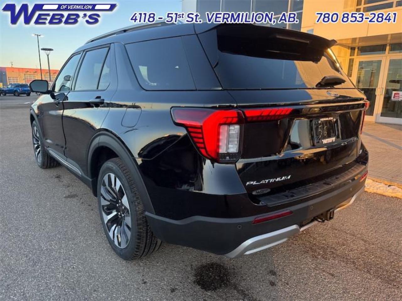 2026 Ford Explorer Platinum Photo4