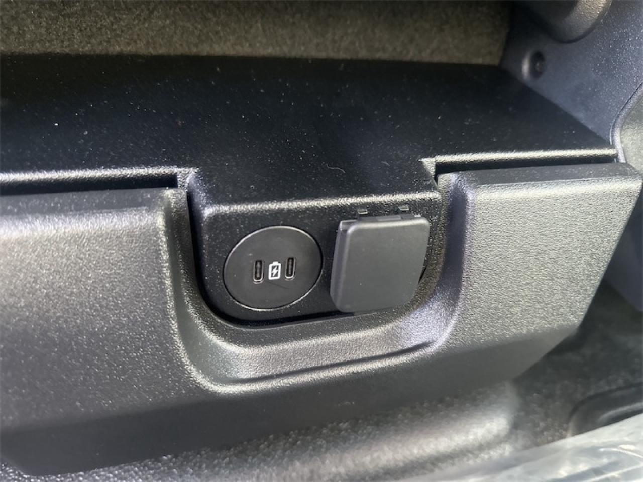 2026 Ford F-350 Super Duty XLT Photo5