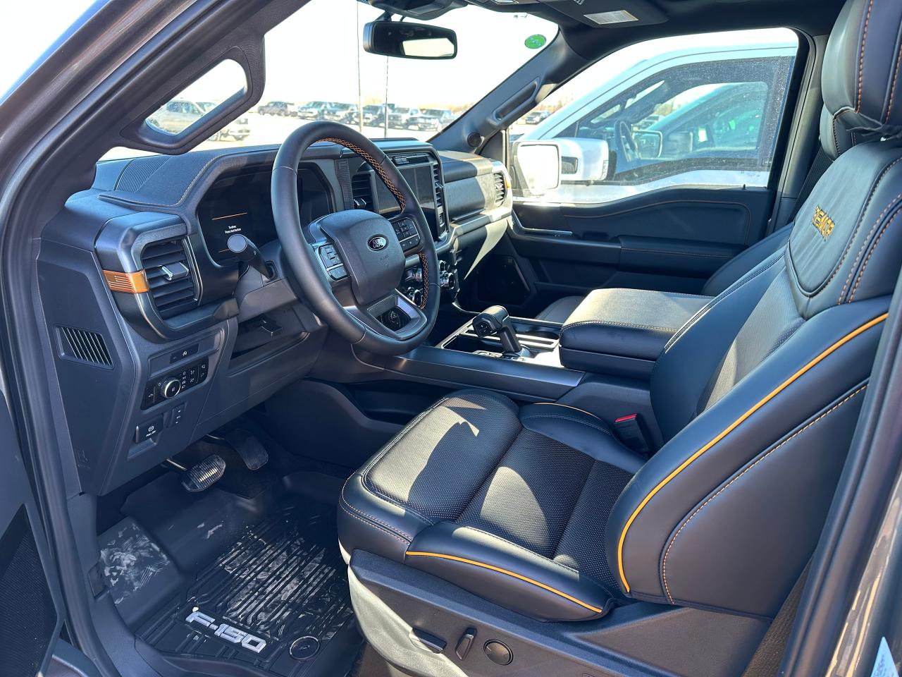 2025 Ford F-150 Tremor 4WD SuperCrew 5.5' Box Photo5