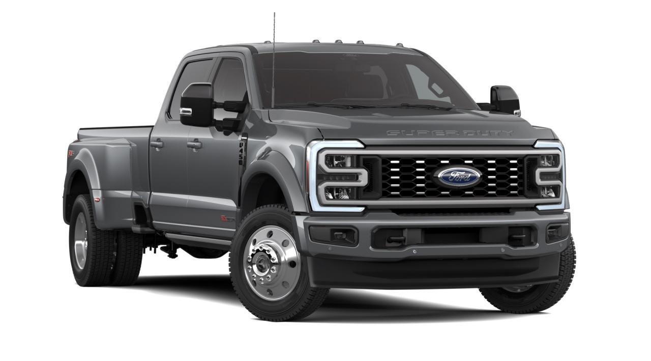 2026 Ford F-450 Super Duty DRW Platinum Photo5