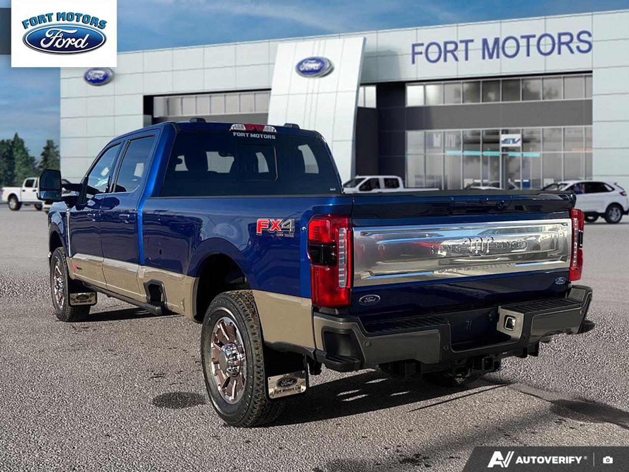 2026 Ford SUPERDUTY F-350® King Ranch® Photo3