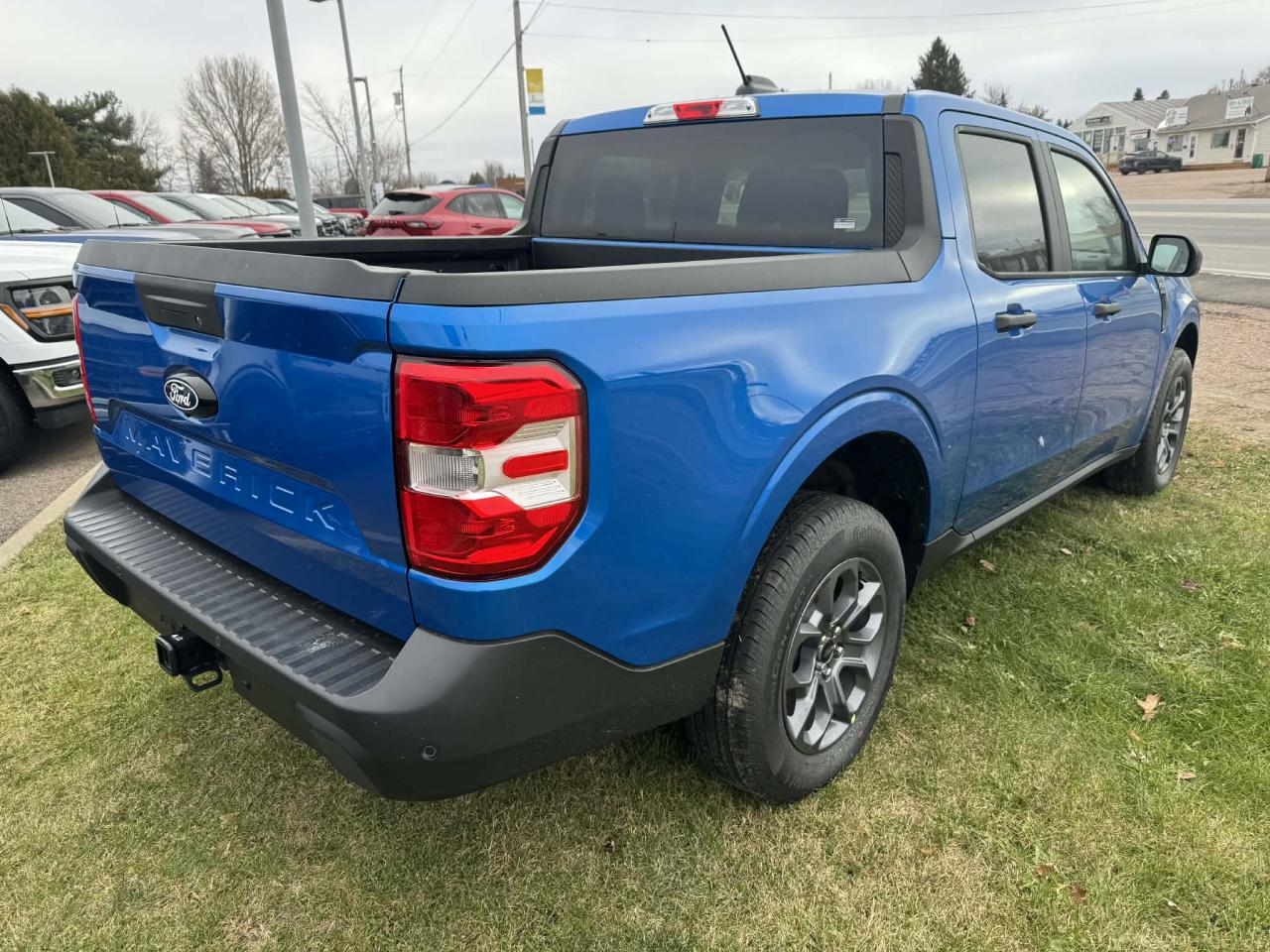 2025 Ford Maverick XLT Photo3