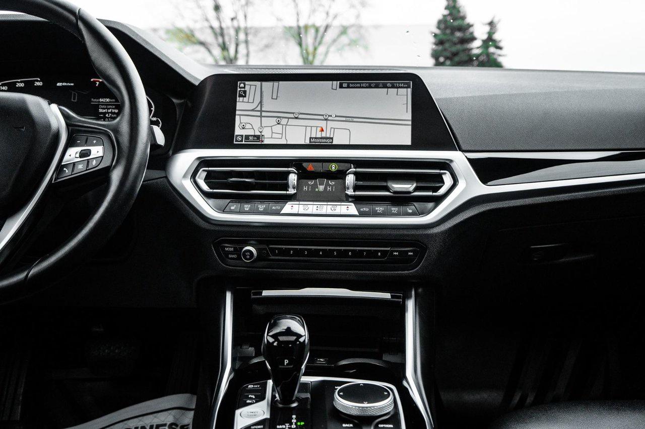 2022 BMW 3 Series 330e xDrive Photo